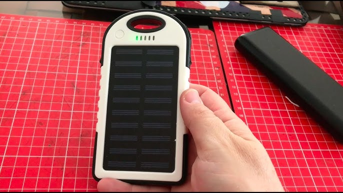 Bateria Solar 12.000 MH con Luz